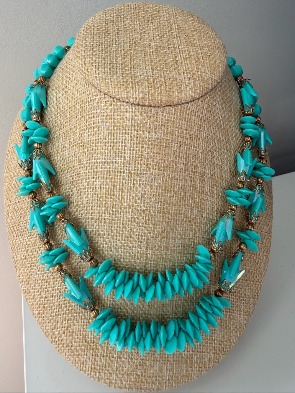 Vtg Double Strand Lucite Beaded Necklace